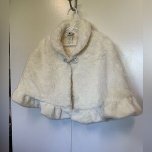 Gorgeous vintage Victorian style cape for girls.  Holidays.  Wedding.  Costume